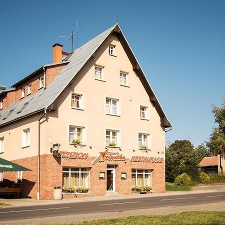 Penzion Avionika Kovarska Exterior photo