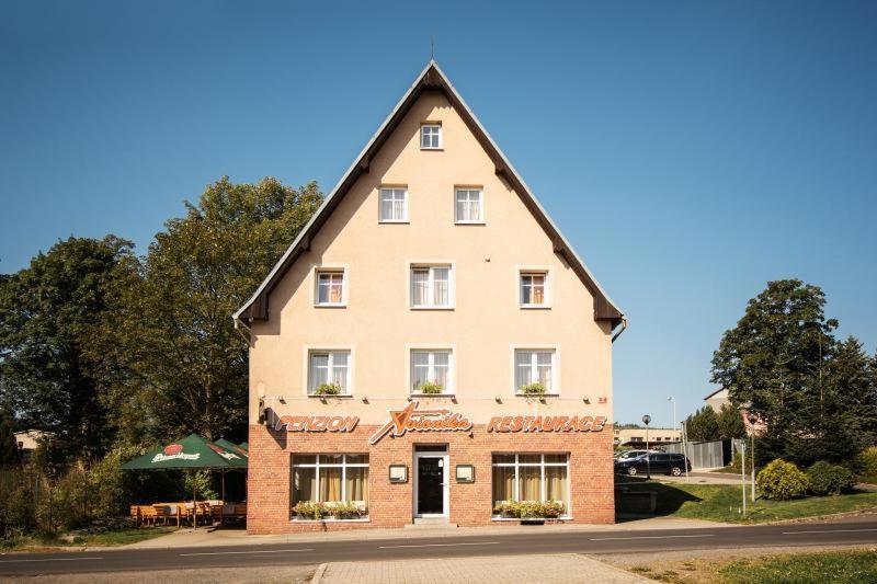 Penzion Avionika Kovarska Exterior photo